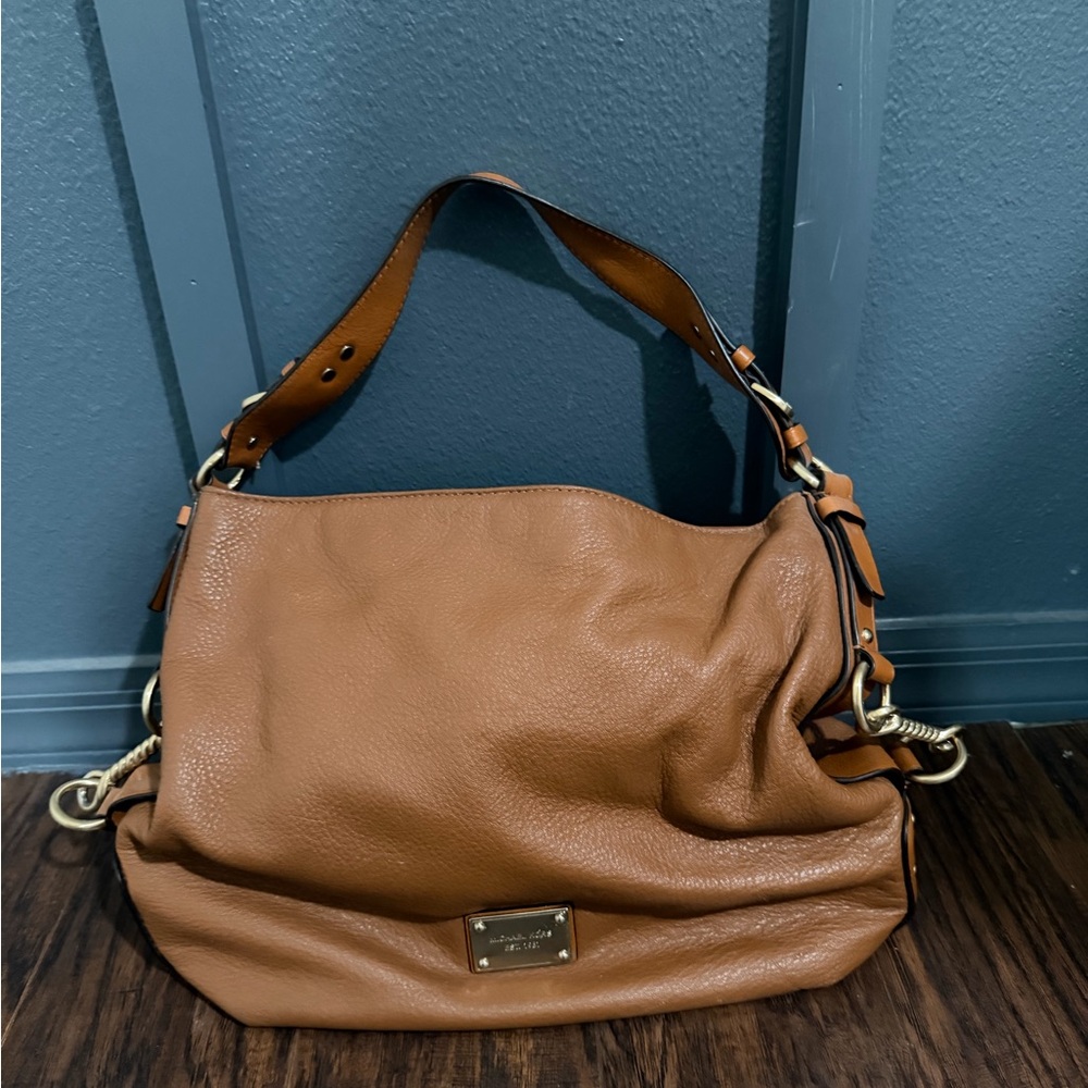 Michael Kors Brown Leather Shoulder Bag